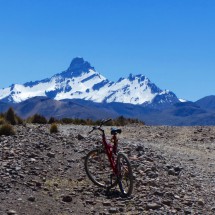 On a bicycle tour in the Sajama National Park